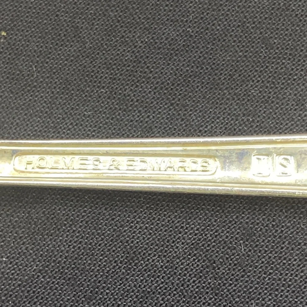 Holmes & Edwards IS 7.5in Dinner Forks 3pc Heart Silver Fashion Silverplate 1954